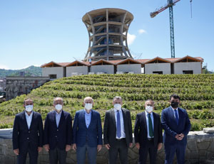 Ulaştırma ve Altyapı Bakanı Adil Karaismailoğlu, Rize’de İnşaatı Devam Eden Projeleri İnceledi
