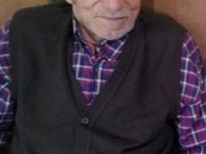 Korona Virüse Yakalanan Yaşlı Çift 6 Saat Arayla Hayatını Kaybetti