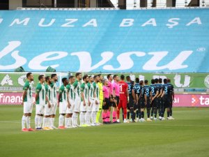 Süper Lig: Konyaspor: 0 - Trabzonspor: 0 (İlk Yarı)
