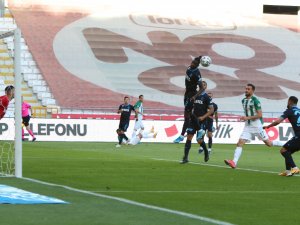 Süper Lig: Konyaspor: 1 - Trabzonspor: 1 (Maç Sonucu)