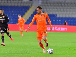 Süper Lig: Medipol Başakşehir: 0 - Kayserispor: 0 (İlk Yarı)