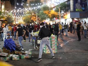 İsrail Güçlerin, El Halil’de Filistinlilerin Protestosuna Müdahale: 35 Yaralı