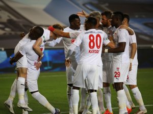 Yiğidolar’ın Avrupa Israrı!