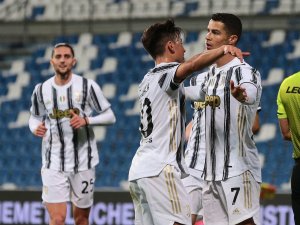 Cristiano Ronaldo Tarihe Geçti