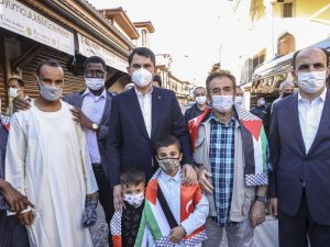 Bakan Kurum, Tüm İslam Aleminin Ramazan Bayramı’nı Kutladı