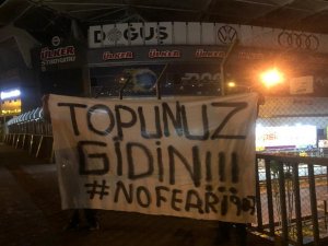 Fenerbahçe Stadı’na Tepki Parkartı: "Topunuz Gidin"