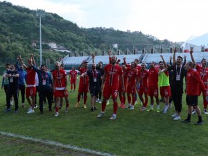 Tff 2. Lig Play Off Çeyrek Final: Hekimoğlu Trabzon Fk: 3- 24 Erzincanspor: 0