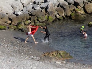 Ceuta’ya (Sebte) En Az 5 Bin Faslı Göçmen Giriş Yaptı