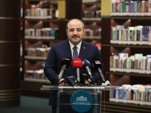 Bakan Varank: “Elektrikli Araçların Gelişimi İçin Şarj Altyapısını İnşa Etmek Üzere Yol Haritası Hazırladık”