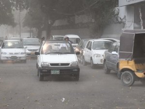 Pakistan’da Kum Fırtınası: 5 Ölü