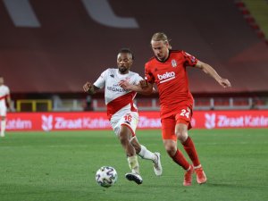 Beşiktaş Kazandı, Fenerbahçe Avrupa Ligi’ne Gitti
