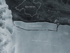 Antarktika’da 4 Bin 320 Kilometrekarelik Buz Kütlesi Koptu