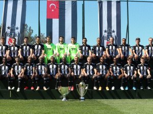 Şampiyon Beşiktaş Poster Çekimi Yaptı