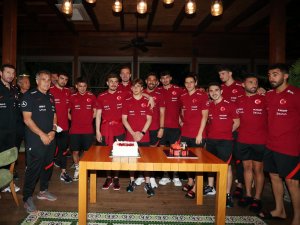Dorukhan Ve Rıdvan’a Doğum Günü Kutlaması