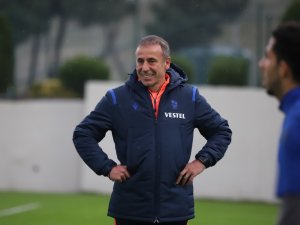 Abdullah Avcı’dan Kolej Havası