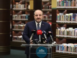 Bakan Varank: “Biz Vatandaşımızın Derdine Çare Olmaya Çalışıyoruz Ama Muhalefet Sadece Eleştiriyor”