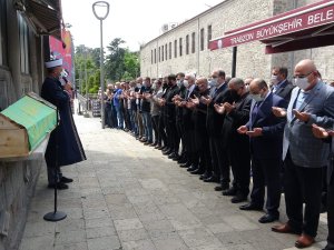 Gürdoğan’ın Anne Acısı