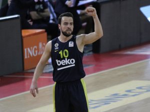 Ing Basketbol Süper Ligi Play-off: Pınar Karşıyaka: 62 - Fenerbahçe Beko: 67