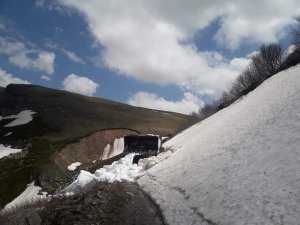 Artvin’de Mayıs Ayında Yaylalarda Karla Mücadele