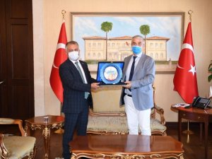 Vali Yazıcı: " Antalya Pandemi Sürecinde De En Çok Tercih Edilen Ve En Güvenli Şehir "