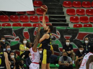 Ing Basketbol Süper Ligi Play-off: Pınar Karşıyaka: 76 - Fenerbahçe Beko: 78
