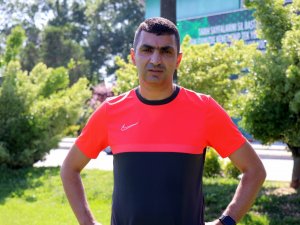 Sakaryaspor Teknik Direktörü Serdar Bozkurt İstifa Etti