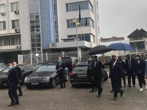 Abd Ve Ab’den Kosova’da Ortak Hareket