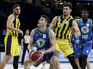 Basketbol Gençler Ligi’nde Şampiyon Fenerbahçe