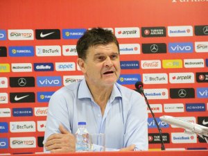 Six: "Türkiye İle İlk Milli Maçımız, Bizim İçin Ayrı Bir Yeri Var"