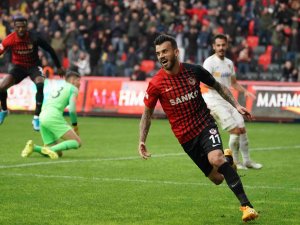 Gaziantep Fk’da Güray Vural İle Yollar Ayrıldı