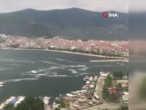 Gemlik Körfezindeki Müsilaj İstilası Vatandaş Kamerasında