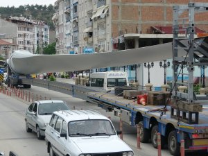 Dev Rüzgar Türbini Kanatları Sinop’a Getirildi