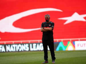 Şenol Güneş: "Ateşli, Cesur, İnançlı Bir Takım İmajı Vermek İstiyoruz"