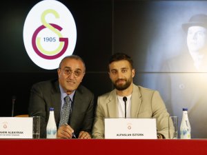 Alpaslan Öztürk: "Galatasaray’a İstendiğimi Hissederek Geldim"