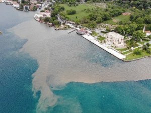 İ̇stanbul Boğazı Çamura Bulandı