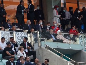 Cumhurbaşkanı Erdoğan, Tribündeki Yerini Aldı