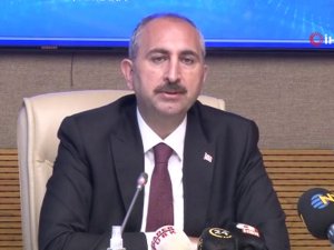Adalet Bakanı Gül: “Dijital Mecralar Hukuk Güvenliğinin De Özgürlüğün De Ana Konusudur”