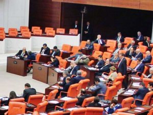 Ak Parti, "4. Yargı Paketi"ni Tbmm Başkanlığına Sundu
