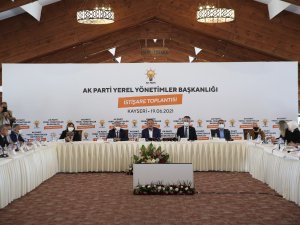 “Chp’li Belediyelerin Taş Üstüne Taş Koydukları Yok. Algı Operasyonu Çekerek Devam Ediyorlar”