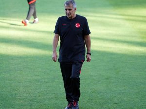 Şenol Güneş: “Yarın Oyun Felsefemizi Sahaya Yansıtacağız”