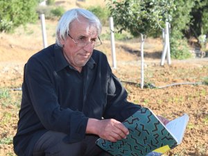 67 Yaşında Mezun Olan Fizikçi Zeki Amcanın Yeni Hedefi Yüksek Lisans