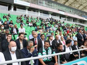Sakaryaspor’un Yeni Başkanı Cumhur Genç Oldu
