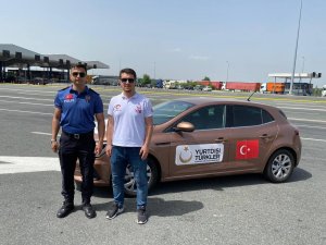 Tatile Gelen Gurbetçiler Ytb Tarafından Sırbistan’da Karşılanıyor