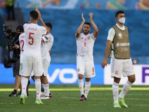 İ̇spanya Son 16 Turuna Yükseldi