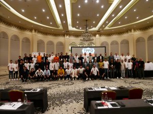 Saffet Akyüz, Pfd Başkanlığı’na Seçildi