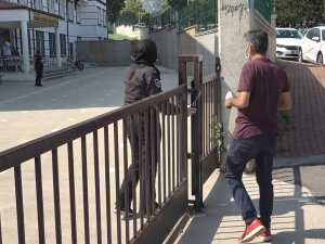Dört Saniye İle Bir Yıl Kaybetti