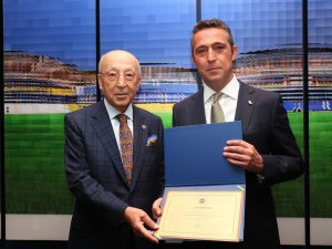 Fenerbahçe’de Yeni Yönetim Mazbatasını Aldı