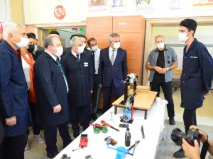 Bakan Varank, Kırşehir’de Sanayici Ve İş İnsanları İle Bir Araya Geldi