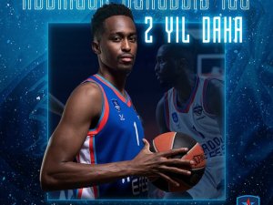 Anadolu Efes, Rodrigue Beaubois’nın Sözleşmesini Uzattı