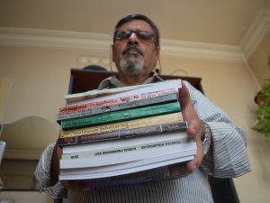 İ̇ran’da İdam Edilme İhtimali Olan Şair, Yazma Özgürlüğünü Türkiye’de Buldu